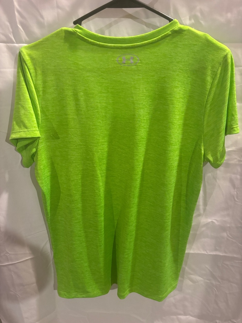 Under Armour Women’s Neon Green V-Neck Performance Tee - Picture 5 of 5